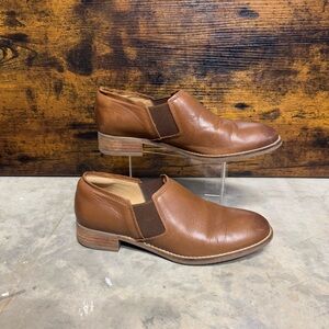 Clarks Camzin Step dark tan leather slip on shoes womens 7.5 classic casual